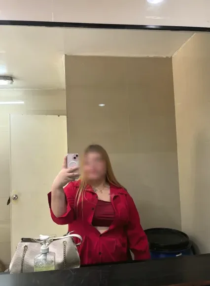 Alena, 26