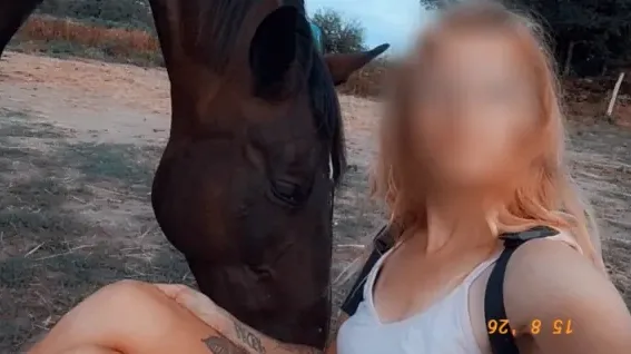 Bianca, 33