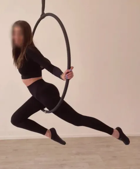 Celina, 25