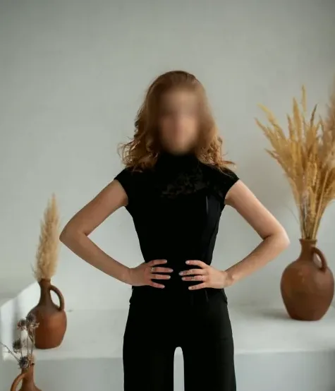 Fiona, 34