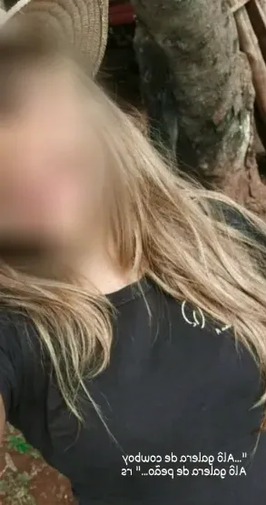 Kathleen, 32