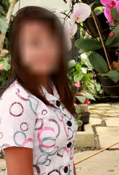 Kira, 30