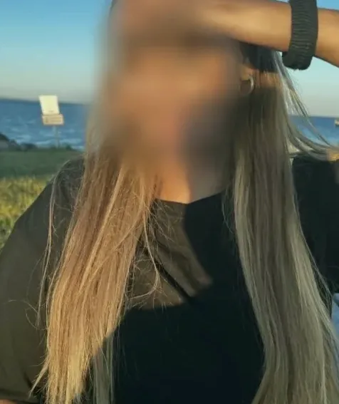Lisa, 20
