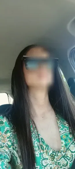 Pauline, 39