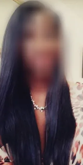 Simone, 39