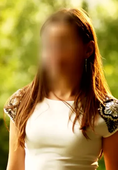 Stefanie, 35